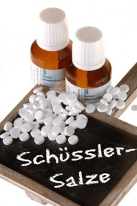 Schüssler Salze können die Linderung der Symptome bei Gicht unterstützen. gefunden auf: https://www.was-ist-gicht.de/